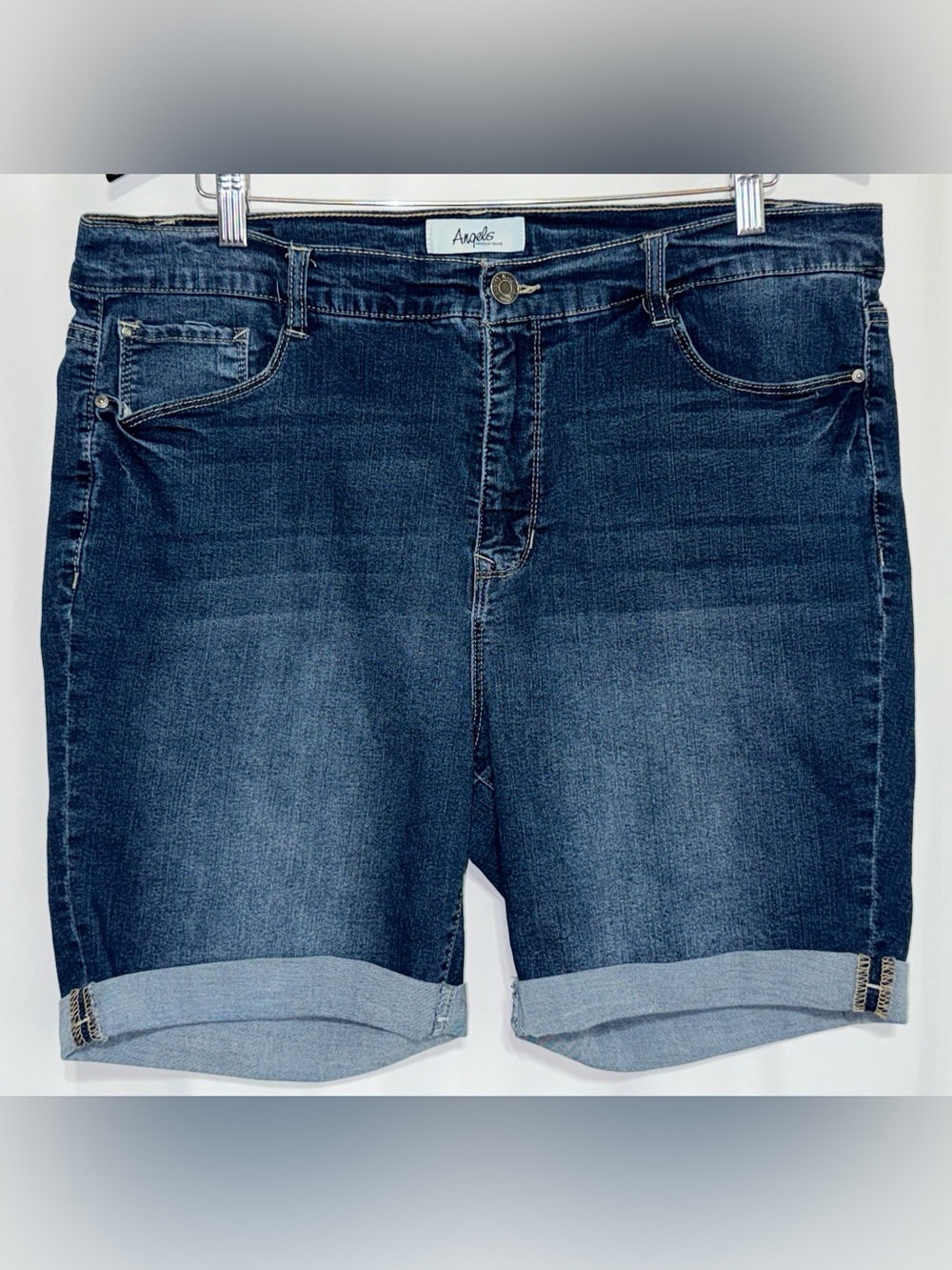 Angels Forever Young Women’s Plus 20W Mid-Rise Cuffed Denim Bermuda Shorts